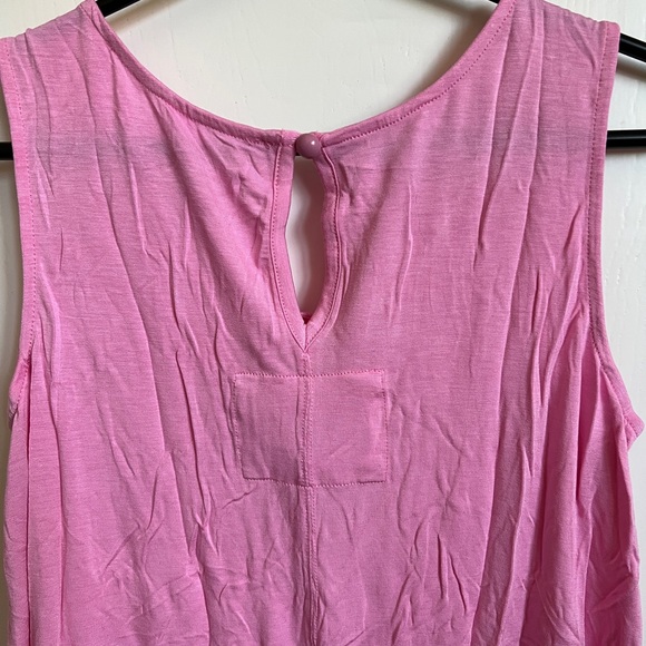 Evy’s Tree Tank - Picture 8 of 8